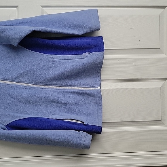 The North Face Full-Zip Girl's Fleece Jacket - Picture 2 of 13